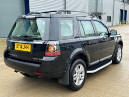 
										Land Rover Freelander 2 XS (2014)2.2 SD4 XS SUV 5dr Diesel CommandShift 4WD Euro 5 (190 ps full									