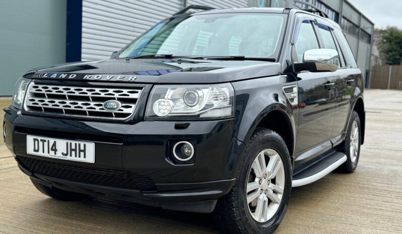 
								Land Rover Freelander 2 XS (2014)2.2 SD4 XS SUV 5dr Diesel CommandShift 4WD Euro 5 (190 ps full									