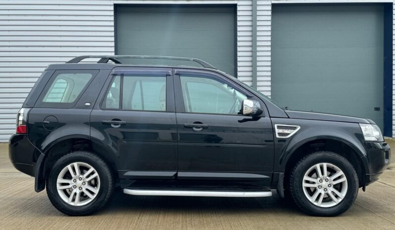 
								Land Rover Freelander 2 XS (2014)2.2 SD4 XS SUV 5dr Diesel CommandShift 4WD Euro 5 (190 ps full									