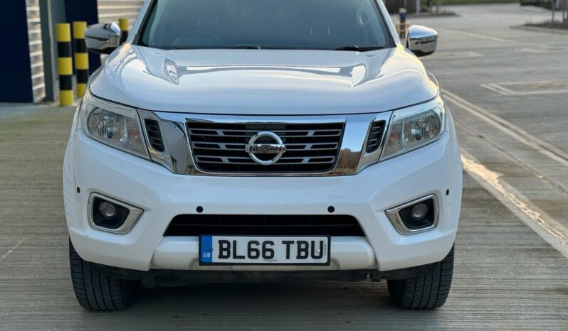 
								NISSAN NAVARA Double Cab Pick Up N-Connecta 2.3dCi 190 4WD full									