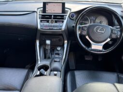 
										Lexus NX 2.5 300h Luxury E-CVT 4WD Euro 6 (s/s) 5dr full									