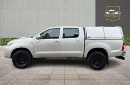 
										Toyota Hilux 2.5 D-4D Active 4WD Euro 5 4dr full									