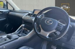 
										Lexus NX 2.5 300h Luxury E-CVT 4WD Euro 6 (s/s) 5dr full									