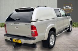 
										Toyota Hilux 3.0 D-4D Invincible Auto 4WD 4dr full									