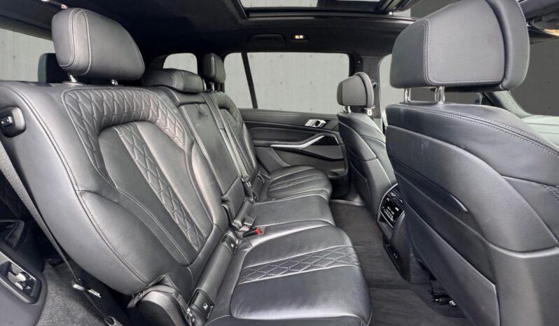 
								BMW X7 3.0 M50d Auto xDrive Euro 6 (s/s) 5dr full									