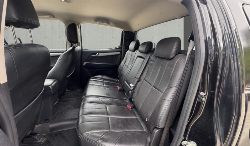 
								Isuzu D-Max 2.5 TD Yukon 4×4 4dr full									