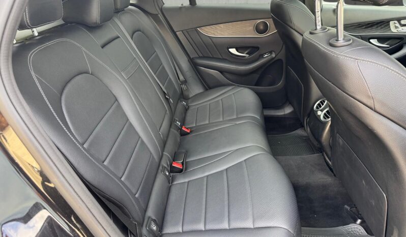
								Mercedes-Benz GLC 2.1 GLC250d AMG Line (Premium) G-Tronic+ 4MATIC Euro 6 (s/s) 5dr full									