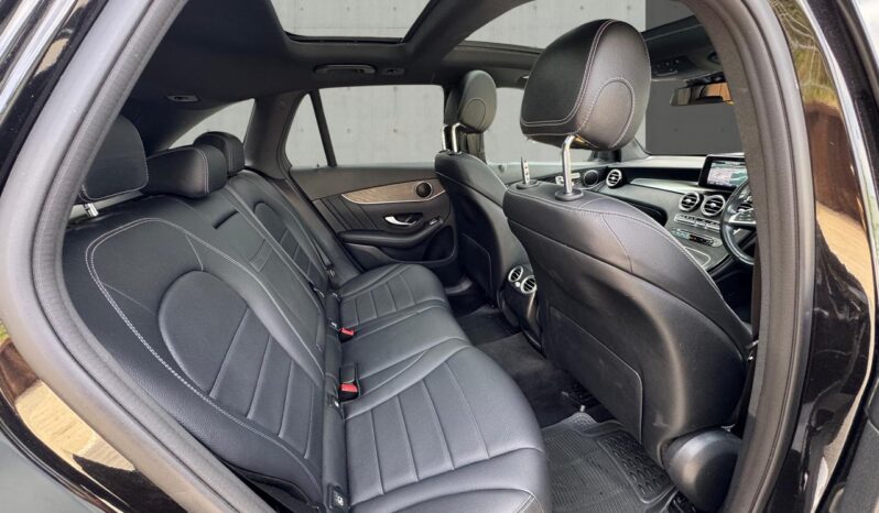 
								Mercedes-Benz GLC 2.1 GLC250d AMG Line (Premium) G-Tronic+ 4MATIC Euro 6 (s/s) 5dr full									