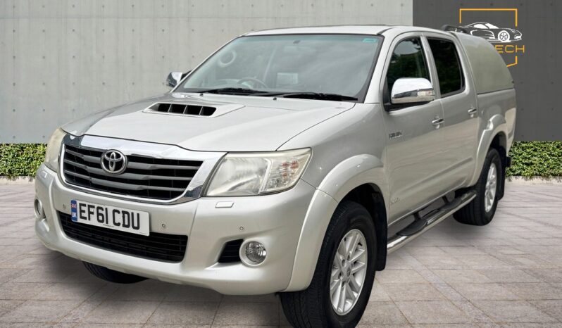 
								Toyota Hilux 3.0 D-4D Invincible Auto 4WD 4dr full									