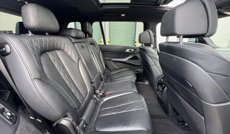 
								BMW X7 3.0 M50d Auto xDrive Euro 6 (s/s) 5dr full									