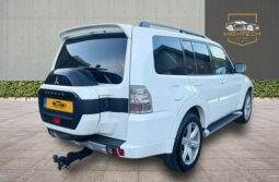 
										Mitsubishi Shogun 3.2 DI-DC SG4 Auto 4WD Euro 5 5dr LWB full									