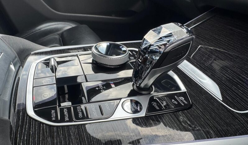 
								BMW X7 3.0 M50d Auto xDrive Euro 6 (s/s) 5dr full									