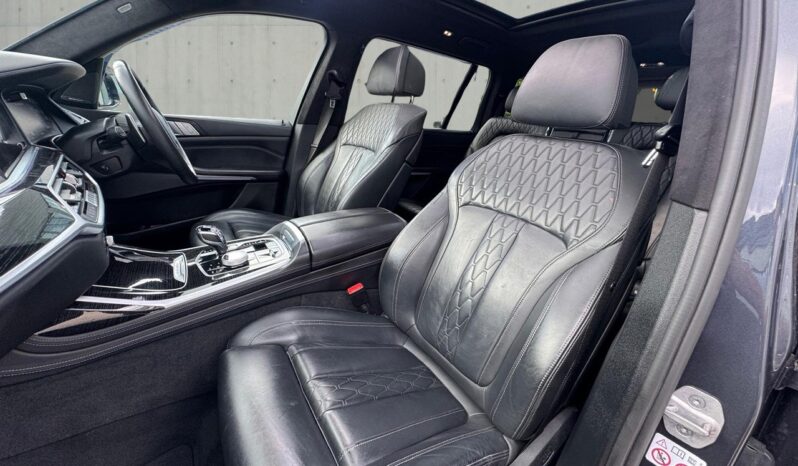 
								BMW X7 3.0 M50d Auto xDrive Euro 6 (s/s) 5dr full									