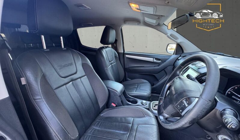 
								Isuzu D-Max 2.5 TD Blade 4×4 4dr full									