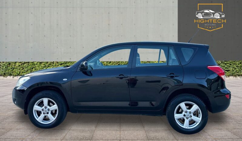 
								Toyota RAV4 2.0 XT5 4WD 5dr full									