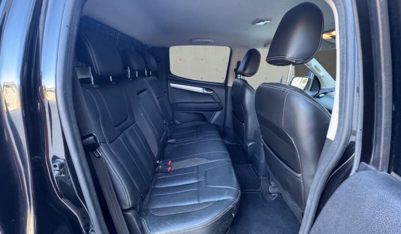
								Isuzu D-Max 2.5 TD Blade 4×4 4dr full									