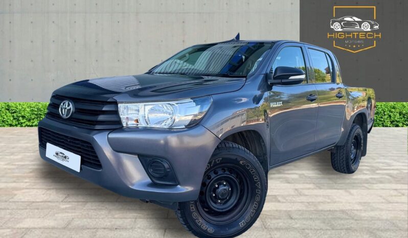 
								Toyota Hilux 2.4 D-4D Active 4WD Euro 6 4dr full									