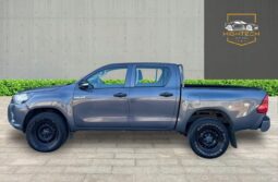 
										Toyota Hilux 2.4 D-4D Active 4WD Euro 6 4dr full									