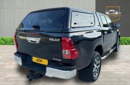 
										Toyota Hilux 2.4 D-4D Invincible Auto 4WD Euro 6 4dr full									