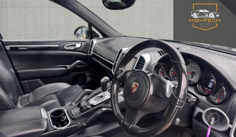 
								Porsche Cayenne 3.0h V6 S TiptronicS 4WD Euro 5 (s/s) 5dr full									