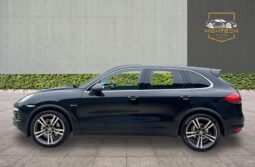 
										Porsche Cayenne 3.0h V6 S TiptronicS 4WD Euro 5 (s/s) 5dr full									
