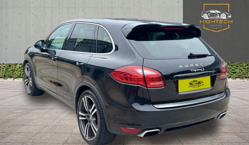 
								Porsche Cayenne 3.0h V6 S TiptronicS 4WD Euro 5 (s/s) 5dr full									