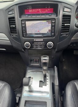 
										MITSUBISHI SHOGUN 3.2 DI-DC [197] Elegance 5dr Auto full									