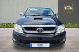 
										Toyota Hilux 3.0 D-4D Invincible Auto 4WD 4dr full									