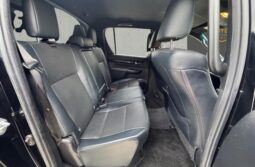 
										Toyota Hilux 2.4 D-4D Invincible X Auto 4WD Euro 6 (s/s) 4dr (TSS) full									