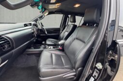 
										Toyota Hilux 2.4 D-4D Invincible X Auto 4WD Euro 6 (s/s) 4dr (TSS) full									