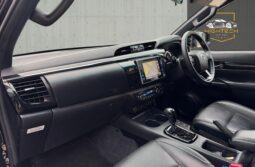 
										Toyota Hilux 2.4 D-4D Invincible X Auto 4WD Euro 6 (s/s) 4dr (TSS) full									