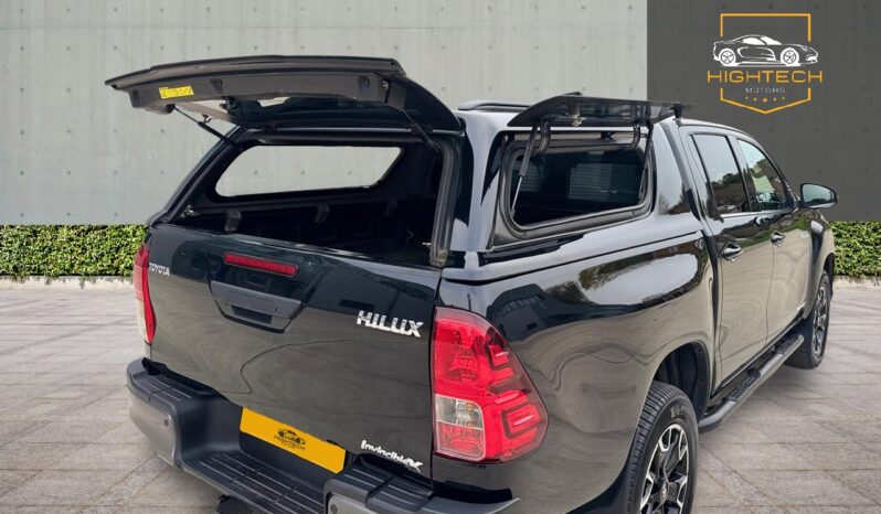 
								Toyota Hilux 2.4 D-4D Invincible X Auto 4WD Euro 6 (s/s) 4dr (TSS) full									