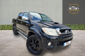 Toyota Hilux 3.0 D-4D Invincible Auto 4WD 4dr