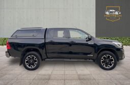 
										Toyota Hilux 2.4 D-4D Invincible X Auto 4WD Euro 6 (s/s) 4dr (TSS) full									