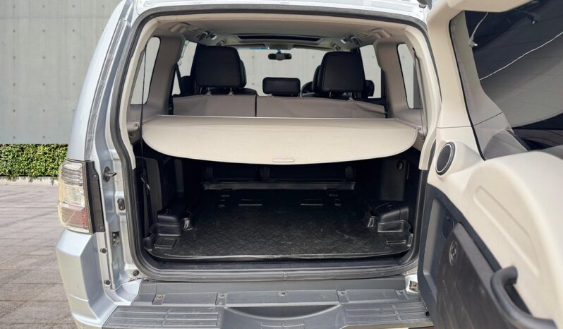 
								MITSUBISHI SHOGUN 3.2 DI-DC [197] Elegance 5dr Auto full									