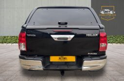 
										Toyota Hilux 2.4 D-4D Invincible 4WD Euro 6 (s/s) 4dr (TSS, 3.5t) full									