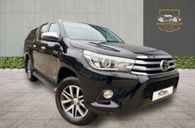 Toyota Hilux 2.4 D-4D Invincible 4WD Euro 6 (s/s) 4dr (TSS, 3.5t)