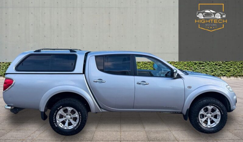 
								Mitsubishi L200 2.5 DI-D Barbarian Auto 4WD Euro 5 4dr (LB) full									