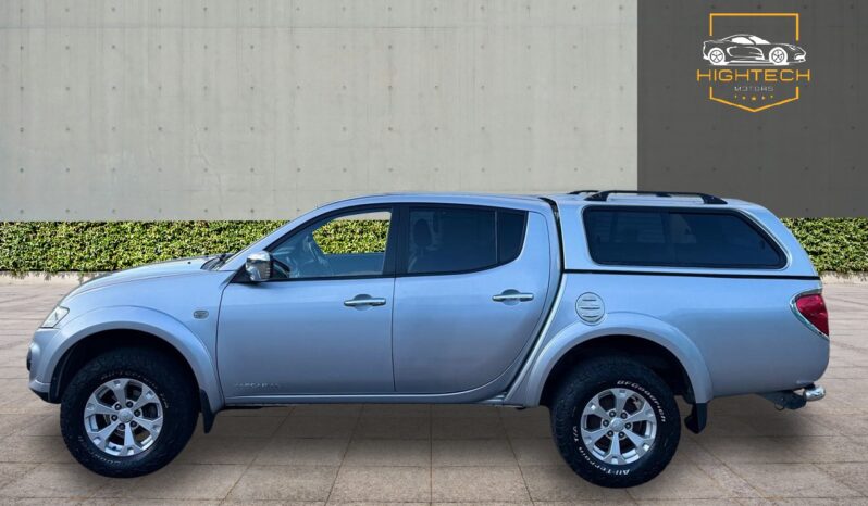 
								Mitsubishi L200 2.5 DI-D Barbarian Auto 4WD Euro 5 4dr (LB) full									