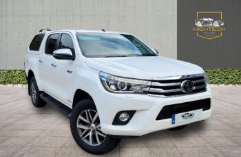 Toyota Hilux 2.4 D-4D Invincible 4WD Euro 6 (s/s) 4dr (TSS)