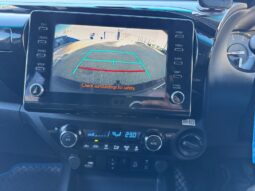 
										Toyota Hilux 2.8 D-4D Invincible Auto 4WD Euro 6 (s/s) 4dr full									