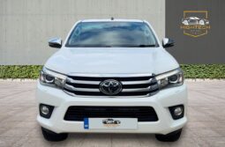
										Toyota Hilux 2.4 D-4D Invincible 4WD Euro 6 (s/s) 4dr (TSS) full									