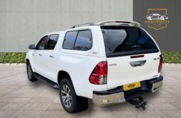 
										Toyota Hilux 2.4 D-4D Invincible 4WD Euro 6 (s/s) 4dr (TSS) full									