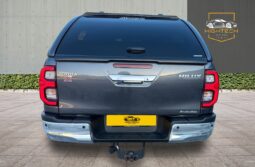 
										Toyota Hilux 2.8 D-4D Invincible Auto 4WD Euro 6 (s/s) 4dr full									