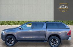 
										Toyota Hilux 2.8 D-4D Invincible Auto 4WD Euro 6 (s/s) 4dr full									
