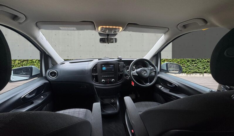 
								Mercedes-Benz Vito 2.1 119 CDI BlueTEC SELECT Tourer G-Tronic+ RWD L2 Euro 6 (s/s) 5dr (LWB) full									