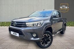 
										Toyota Hilux 2.4 D-4D Invincible X 4WD Euro 6 4dr (TSS) full									