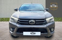 
										Toyota Hilux 2.4 D-4D Invincible X 4WD Euro 6 4dr (TSS) full									