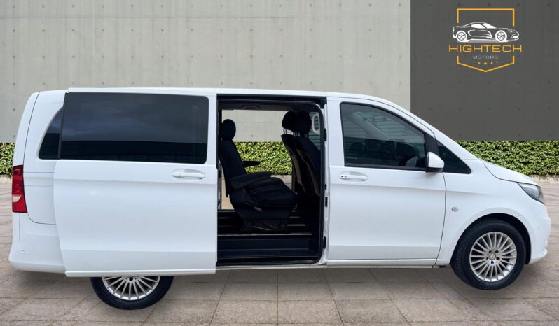 
								Mercedes-Benz Vito 2.1 119 CDI BlueTEC SELECT Tourer G-Tronic+ RWD L2 Euro 6 (s/s) 5dr (LWB) full									