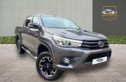 Toyota Hilux 2.4 D-4D Invincible X 4WD Euro 6 4dr (TSS)